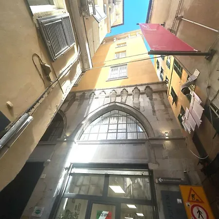 Vico Superiore Di Pellicceria - Le Di Bart * Genoa